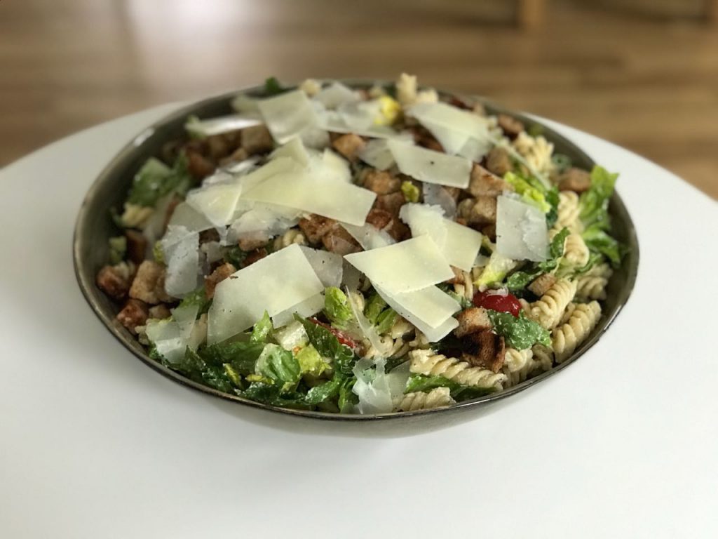 Nudelsalat "Ceasars"