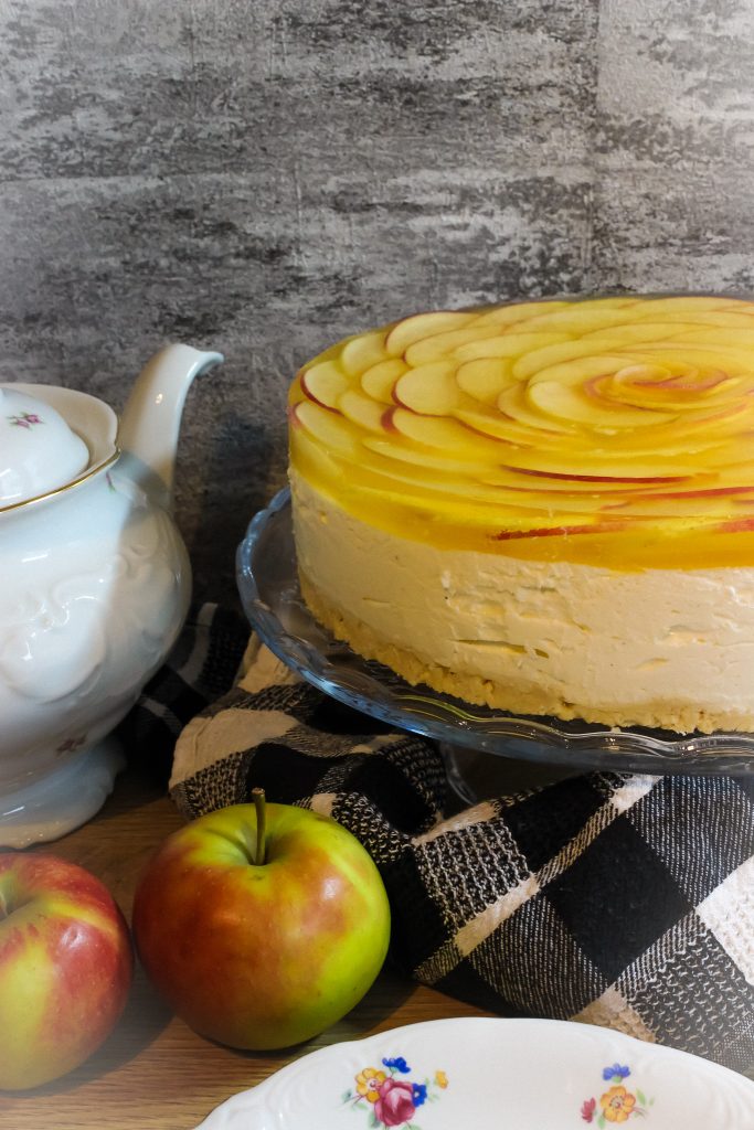 Apfel-Frischkäse-Torte
